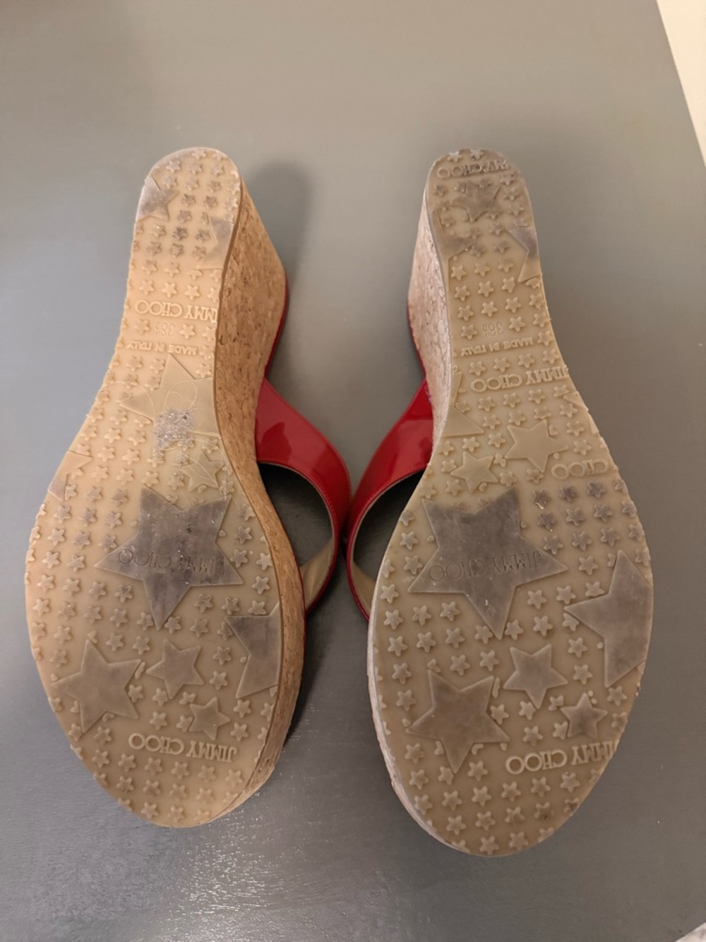 Jimmy Choo Red Patent Leather Platform Thong Mules with Gold Toe Plate - Picture 6 of 6
